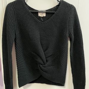 Black tie knot sweater